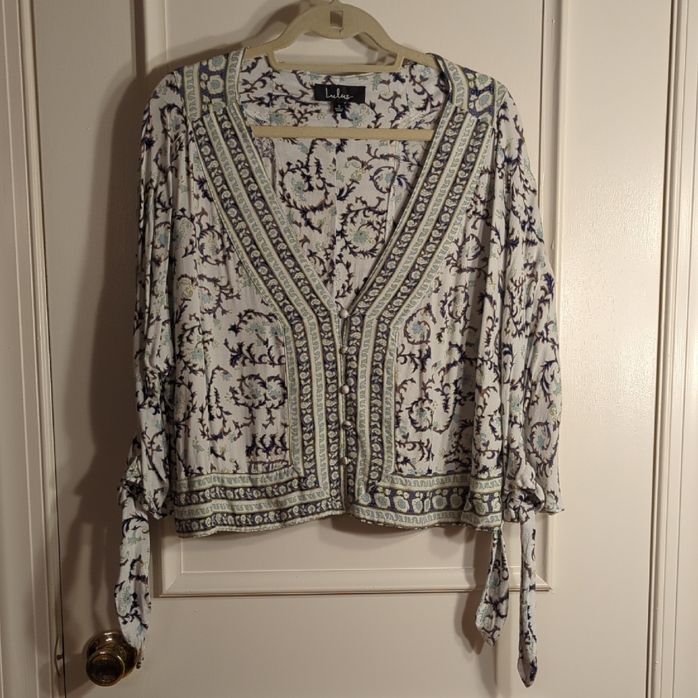 Lola Floral Print Women's Top - White and Blue